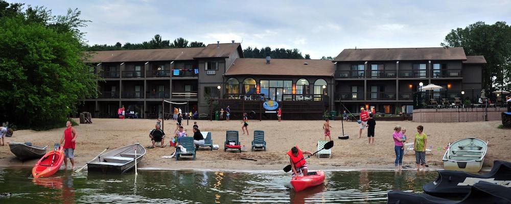Bakers Sunset Bay Resort Lake Delton Esterno foto