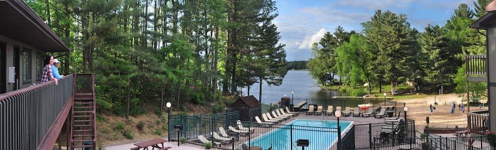 Bakers Sunset Bay Resort Lake Delton Esterno foto
