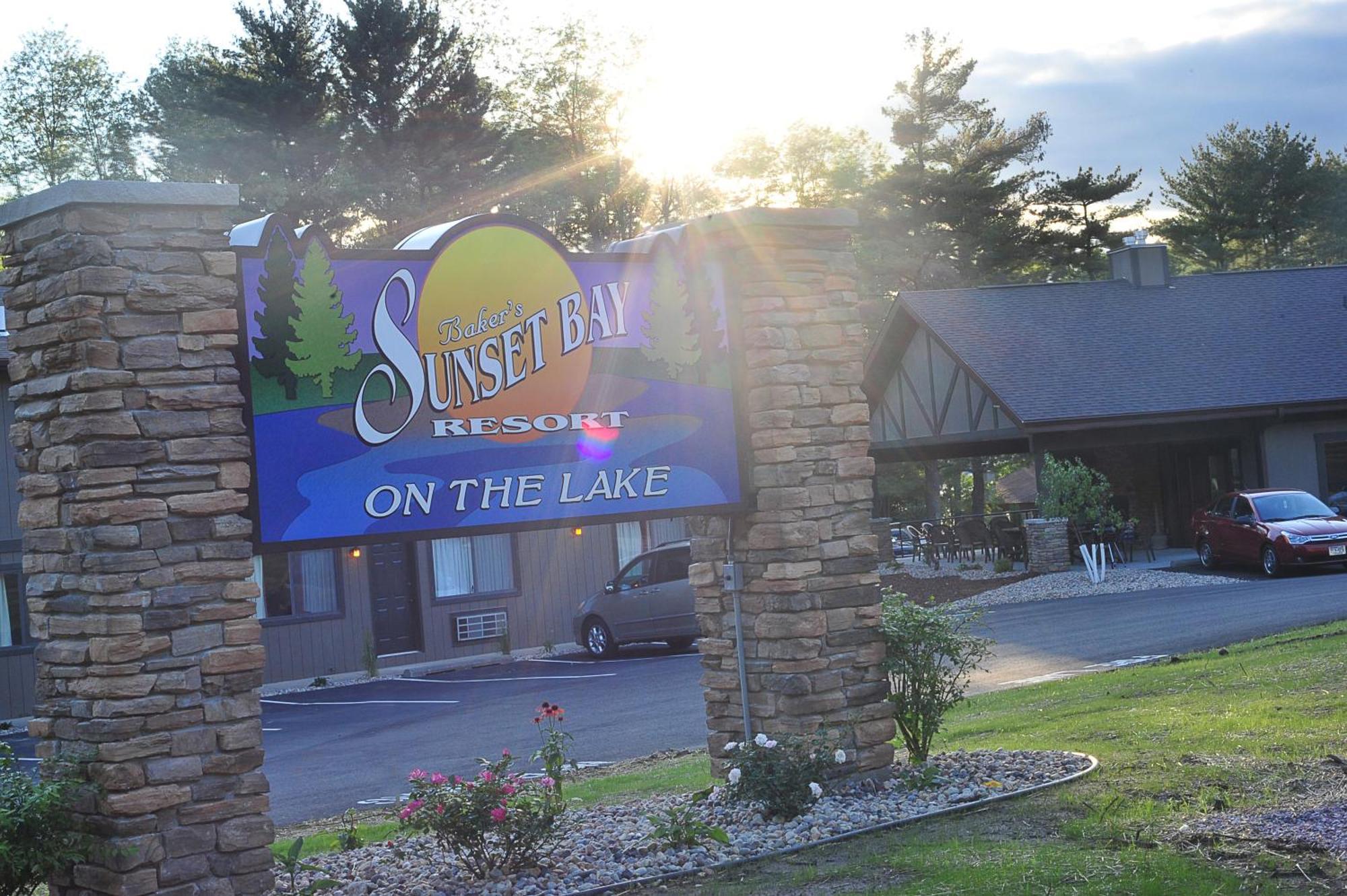 Bakers Sunset Bay Resort Lake Delton Esterno foto